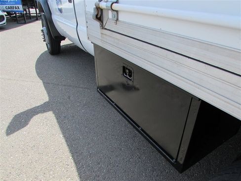 Used 2008 Ford F550 2WD Super Cab Super Duty image 25
