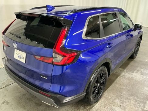 Used 2023 Honda CR-V Sport Touring image 3