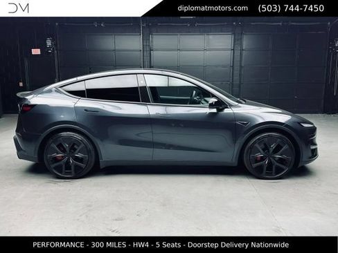 Used 2026 Tesla Model Y Performance AWD/4WD image 7