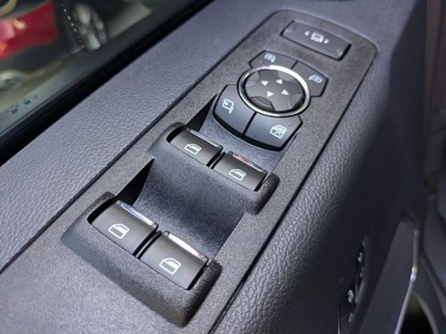 Certified 2022 Ford F250 Lariat w/ Lariat Ultimate Package image 21