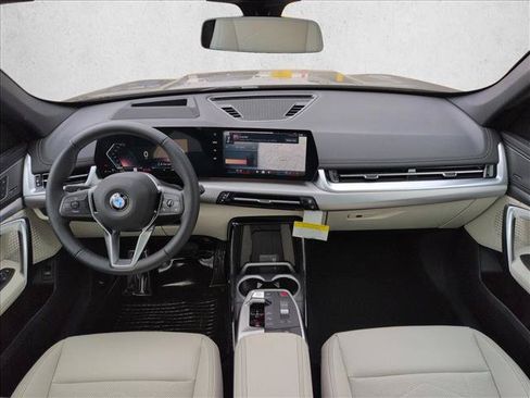New 2026 BMW X1 xDrive28i w/ Technology Package AWD/4WD image 15