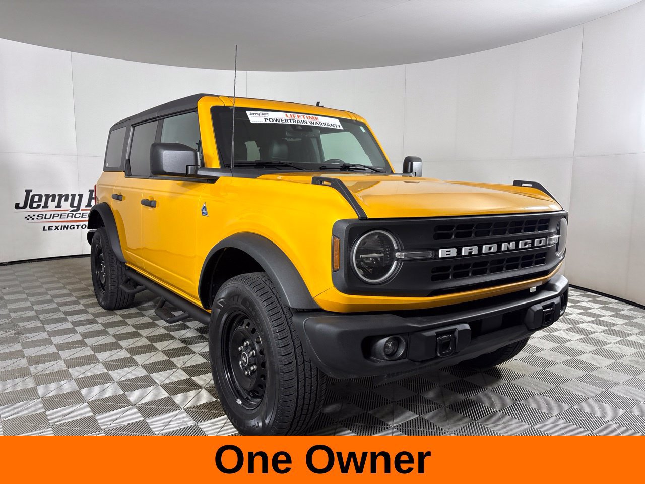 Used 2022 Ford Bronco Black Diamond AWD/4WD image 4
