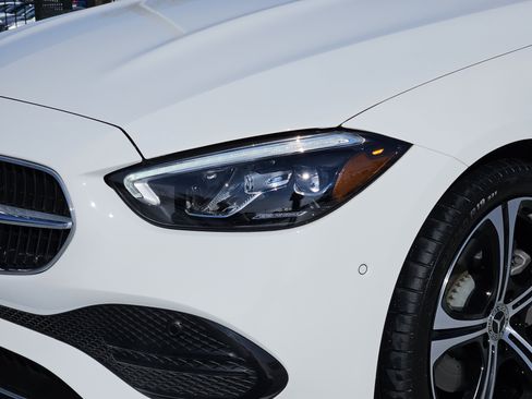 Certified 2025 Mercedes-Benz C 300 C 300 image 9