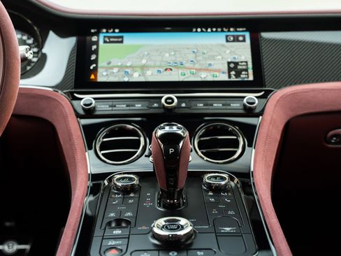 Used 2025 Bentley Continental GT Speed image 38