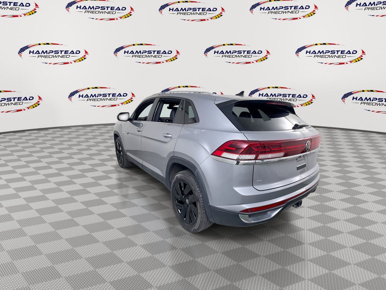 Used 2025 Volkswagen Atlas Cross Sport SE AWD/4WD image 6