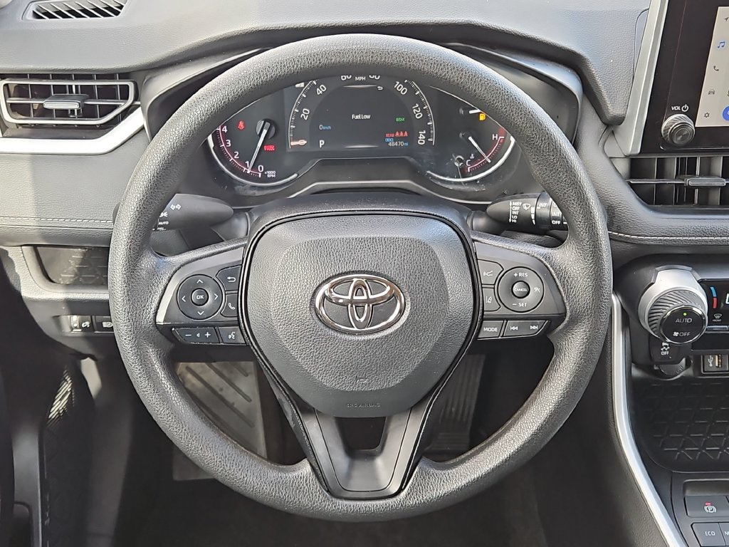 Used 2023 Toyota RAV4 XLE FWD image 23