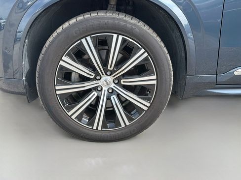 Used 2023 Volvo XC90 B6 Plus AWD/4WD image 42