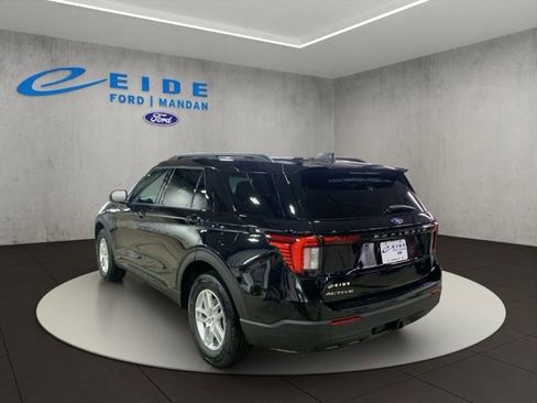 New 2026 Ford Explorer Active image 7