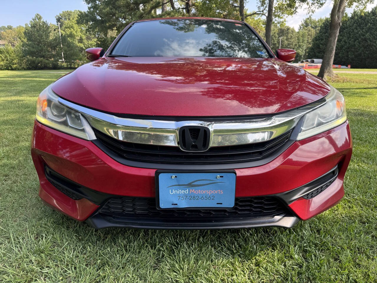 Used 2017 Honda Accord Sport image 3