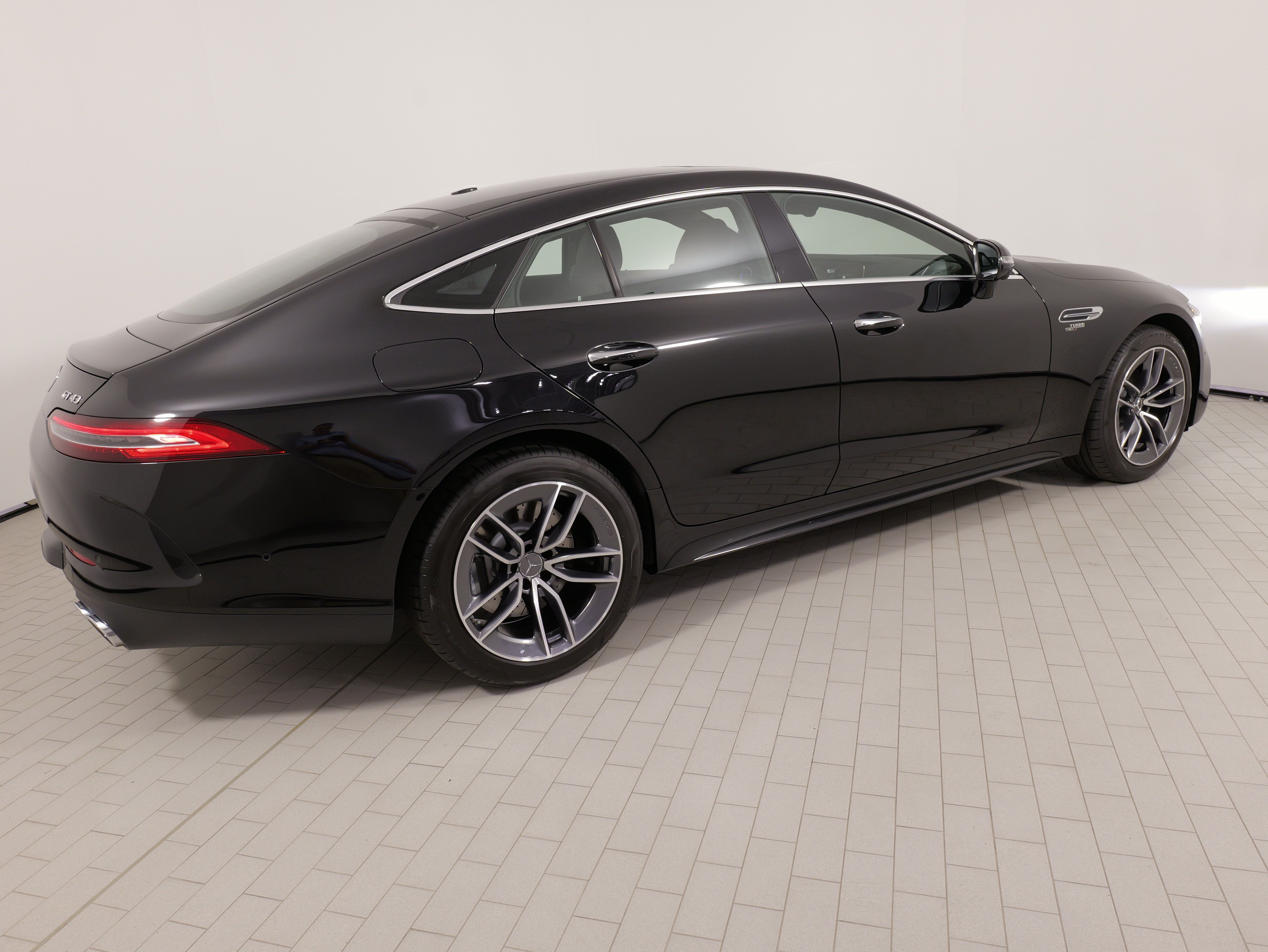 Used 2024 Mercedes-Benz AMG GT 43 image 12