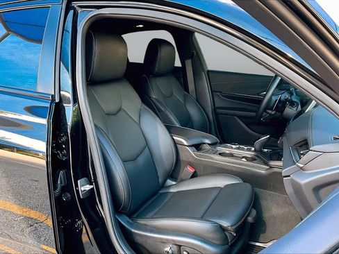 Used 2023 Cadillac CT4 V Blackwing w/ Driver Assist Package RWD image 9