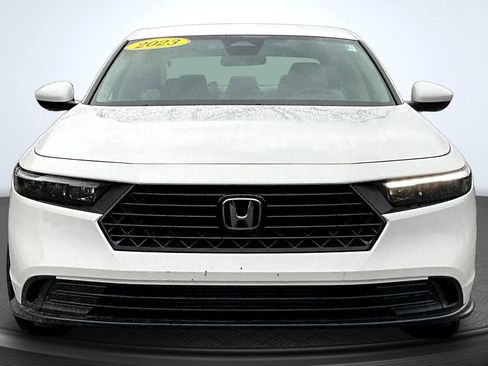 Used 2023 Honda Accord LX image 2