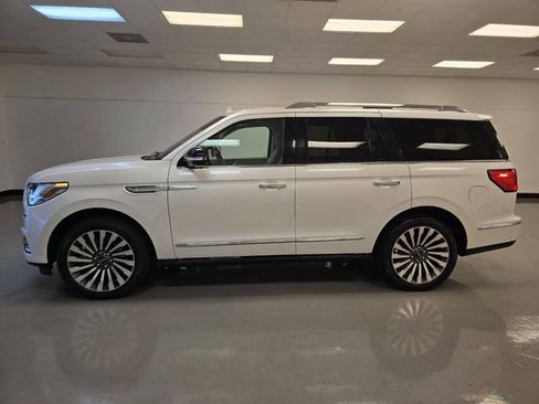 Used 2019 Lincoln Navigator Reserve AWD/4WD image 6