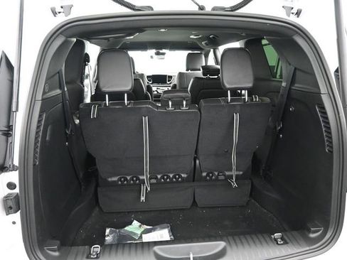 New 2026 Chrysler Voyager LX image 17