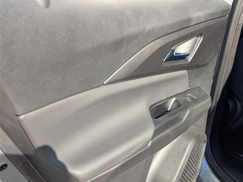 New 2026 Chevrolet Equinox EV LT w/ LPO, All-Weather Mat Package image 11