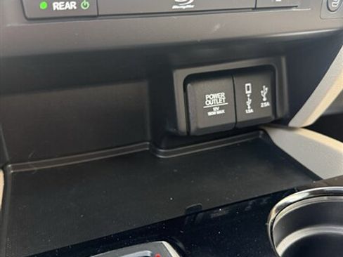 Used 2018 Honda Pilot Elite image 30