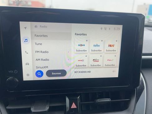 Used 2024 Toyota Corolla Cross SE image 13