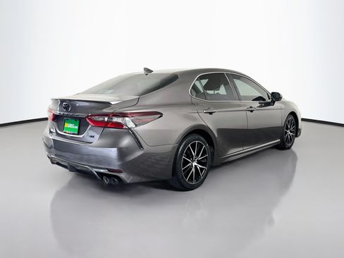 Used 2023 Toyota Camry SE w/ Convenience Package FWD image 10