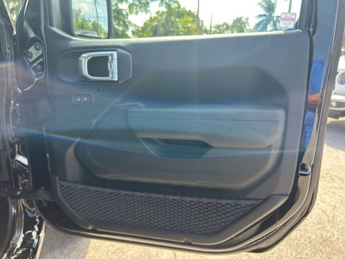 New 2026 Jeep Gladiator Sport image 26