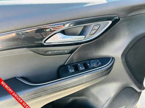 Used 2024 Buick Envision Preferred AWD/4WD image 14
