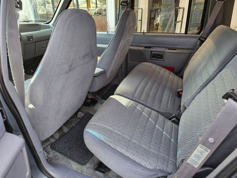 Used 1994 Ford Explorer 4WD 4-Door image 14