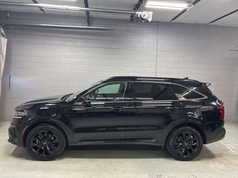 Used 2023 Kia Sorento SX image 36