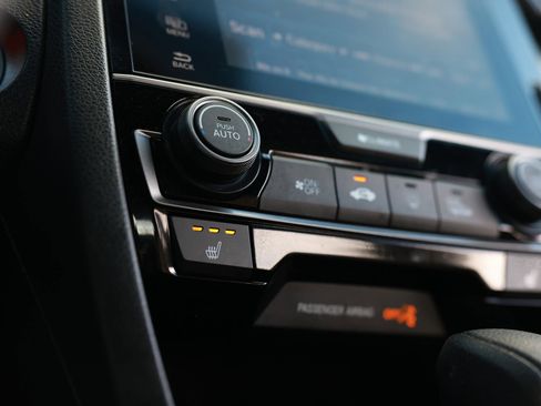 Used 2018 Honda Civic EX image 37