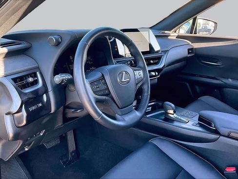 Certified 2025 Lexus UX 300h FWD w/ Accessory Package (Z1) image 15
