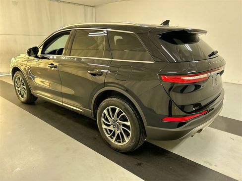 Used 2022 Lincoln Corsair AWD w/ Equipment Group 101A image 7