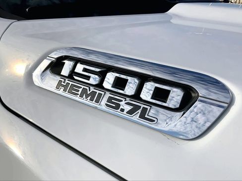 Used 2020 RAM 1500 Laramie image 26