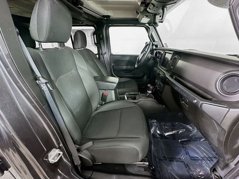 Certified 2022 Jeep Wrangler Unlimited Sport image 38