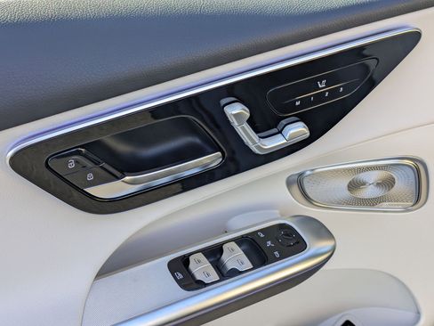 New 2026 Mercedes-Benz GLC 300 300 image 15