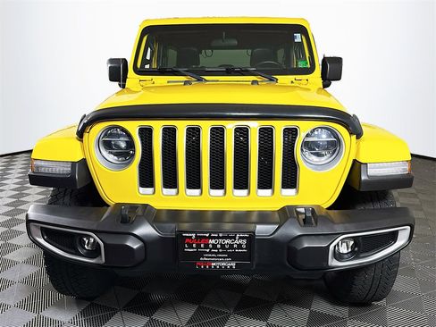 Used 2019 Jeep Wrangler Unlimited Sahara w/ Cold Weather Group image 2