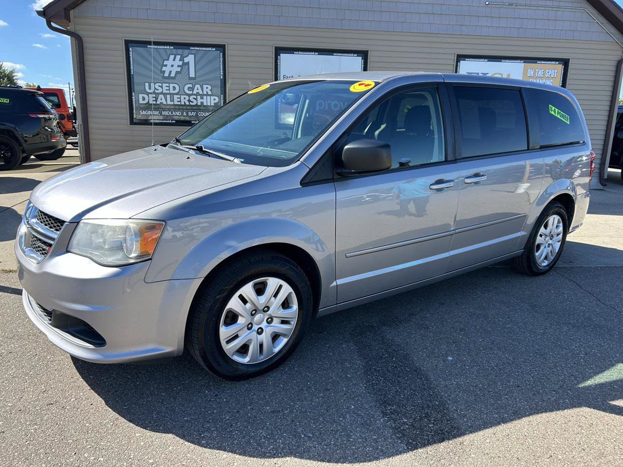 Used 2014 Dodge Grand Caravan SE w/ Quick Order Package 29E SE FWD image 1