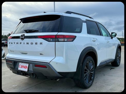 New 2026 Nissan Pathfinder SL FWD image 15