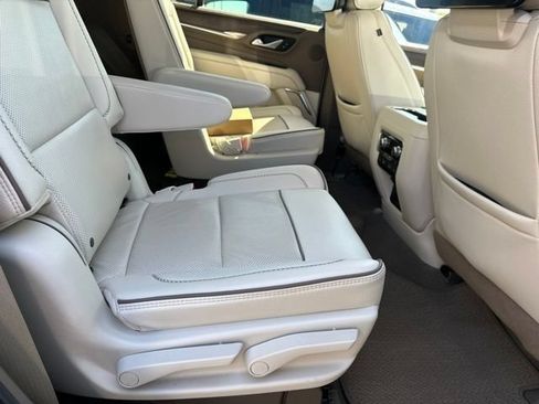 Certified 2024 GMC Yukon Denali w/ Advanced Technology Package AWD/4WD image 22