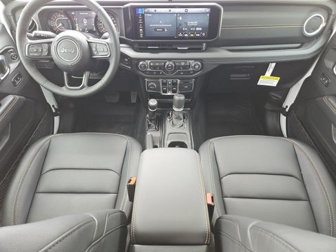 New 2026 Jeep Gladiator Sport AWD/4WD image 2