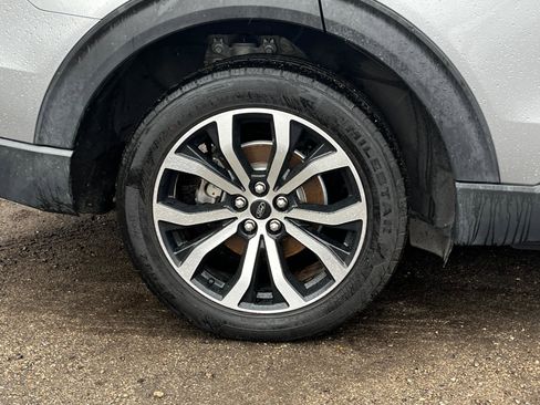 Used 2020 Ford Explorer ST w/ Premium Technology Package image 9