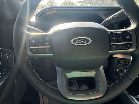 Used 2025 Ford F350 Lariat w/ Lariat Ultimate Package image 18