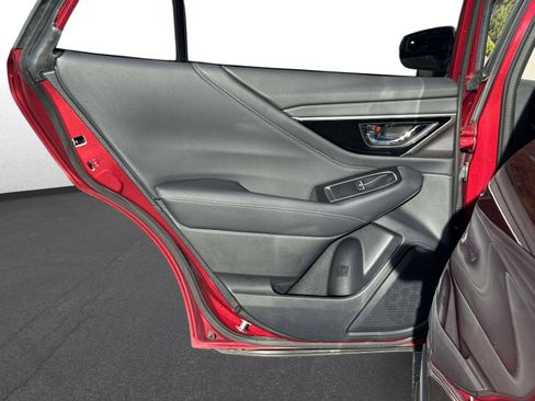 Used 2022 Subaru Outback Limited image 13