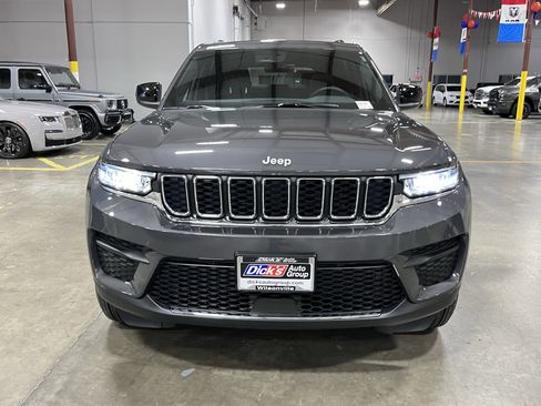 Certified 2025 Jeep Grand Cherokee Laredo X w/ Luxury Tech Group I image 8