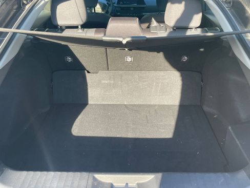 Used 2025 Toyota Prius LE image 29