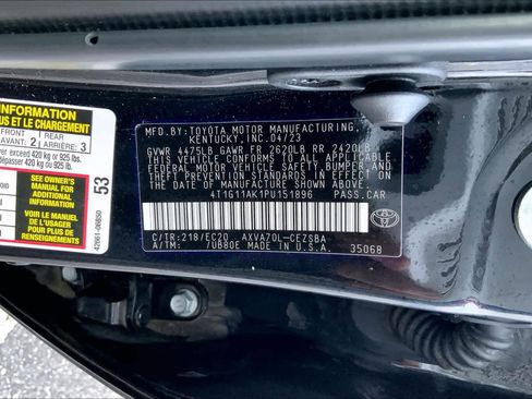 Used 2023 Toyota Camry SE image 31