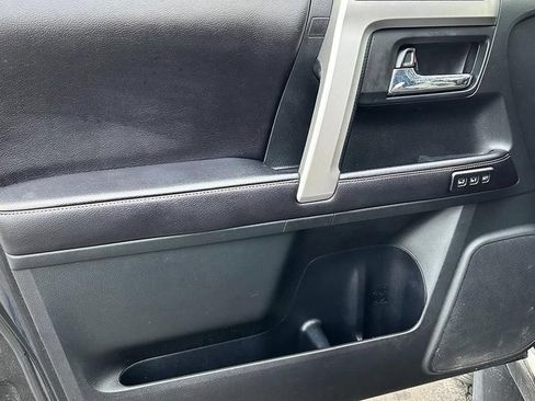 Used 2016 Toyota 4Runner Limited AWD/4WD image 14