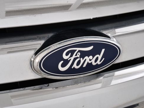 Used 2010 Ford Fusion SEL image 21