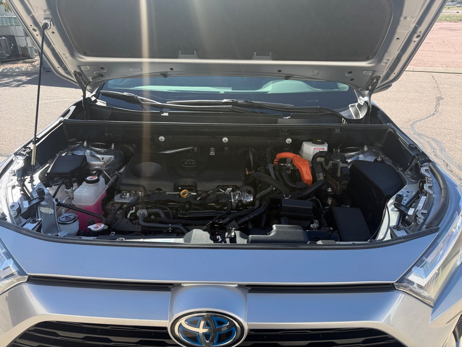 Used 2024 Toyota RAV4 XLE AWD/4WD image 20