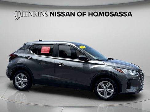 Certified 2023 Nissan Kicks S FWD image 2