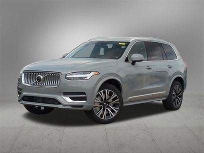 New 2025 Volvo XC90 T8 Plus w/ Protection Package Premier