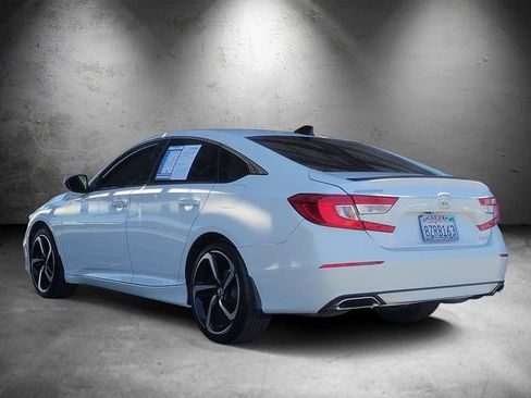 Used 2022 Honda Accord Sport image 4