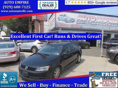 Used 2011 Volkswagen Jetta S FWD image 1